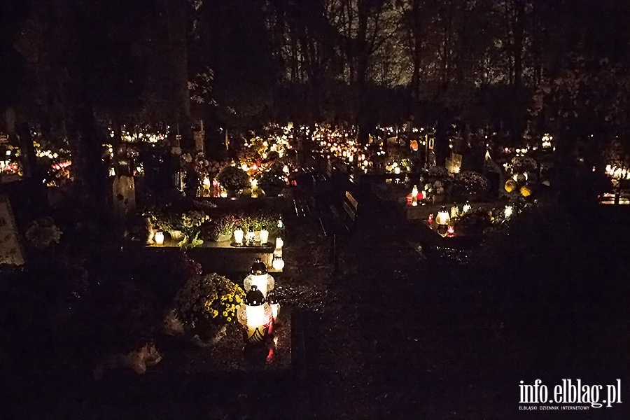 Dzie Wszystkich witych na Cmentarzu Agrykola, fot. 13