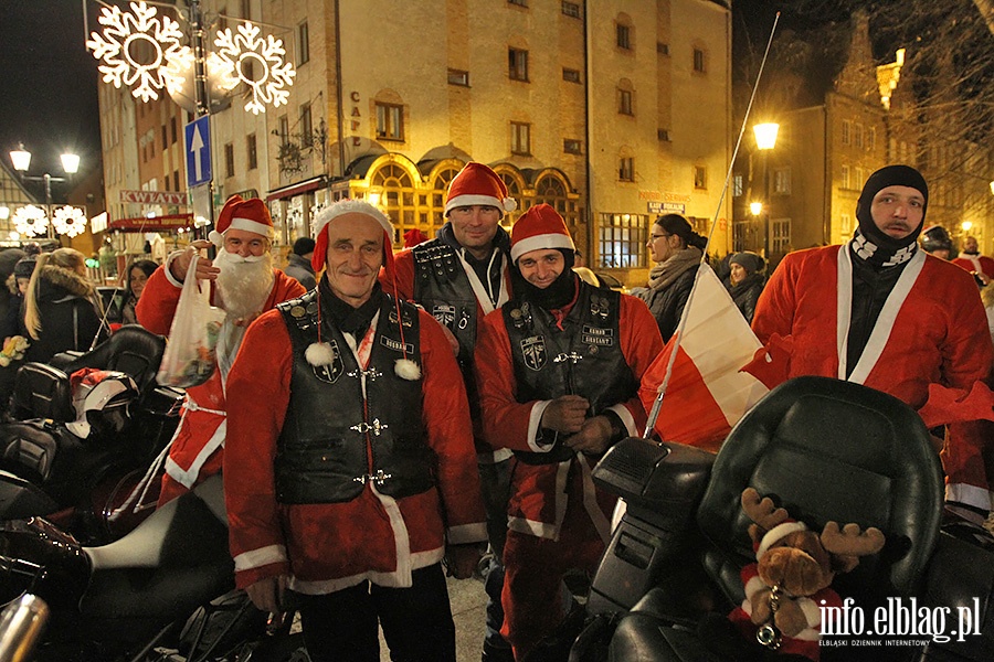 Choinka rozbysa prawie 5 tysiacami wiate, fot. 26