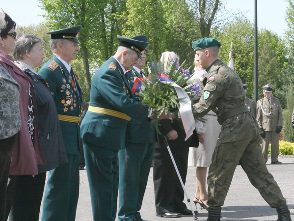 63 rocznica zakoczenia II Wojny wiatowej, fot. 2