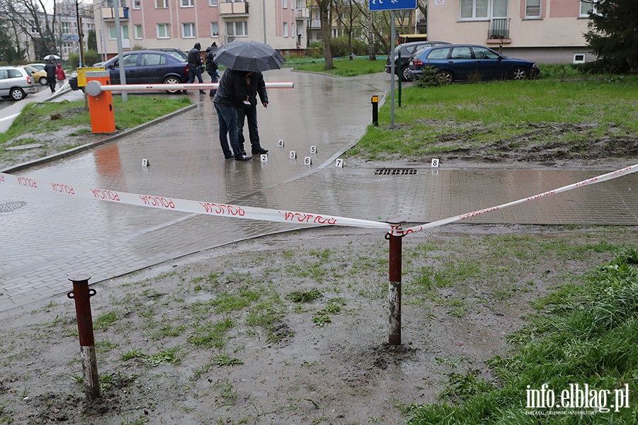 Strzelanina na parkingu przy ulicy Kosynierw Gdyskich, fot. 3