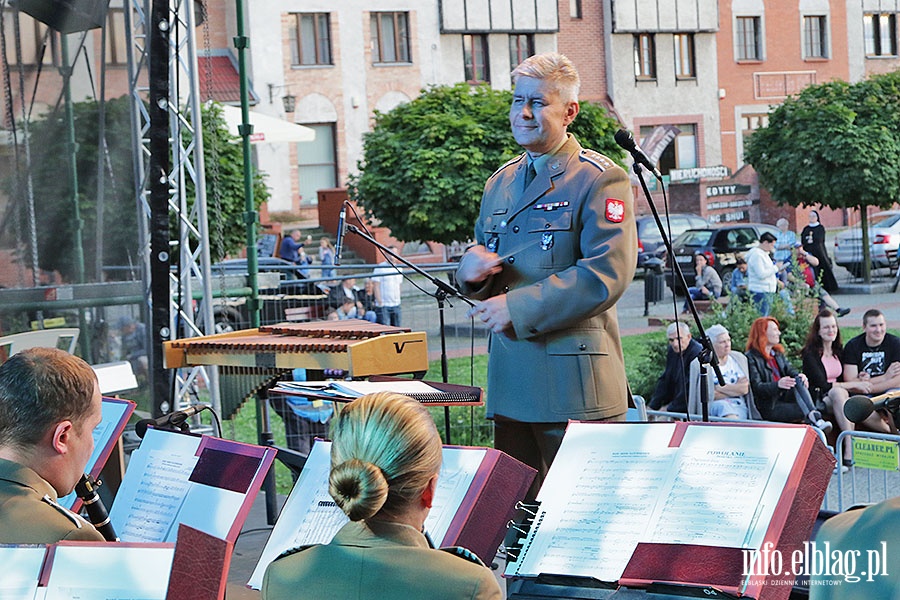 Elblska Orkiestra Wojskowa wystpia na Starwce, fot. 17