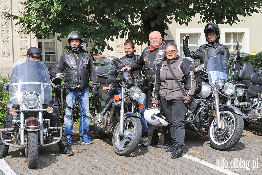 Motocyklici z Zielonej Gry przed elblskim sdem, fot. 5