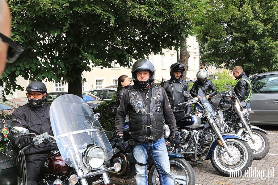 Motocyklici z Zielonej Gry przed elblskim sdem, fot. 6