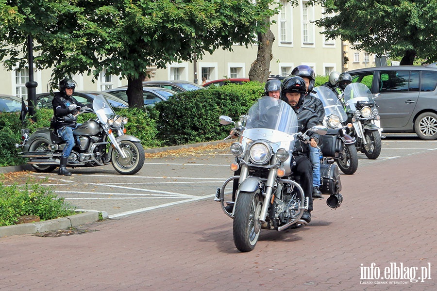 Motocyklici z Zielonej Gry przed elblskim sdem, fot. 11