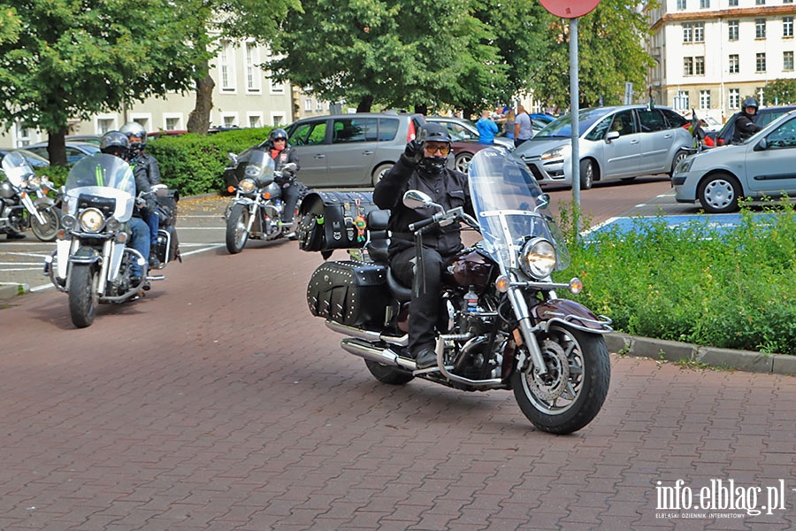Motocyklici z Zielonej Gry przed elblskim sdem, fot. 13