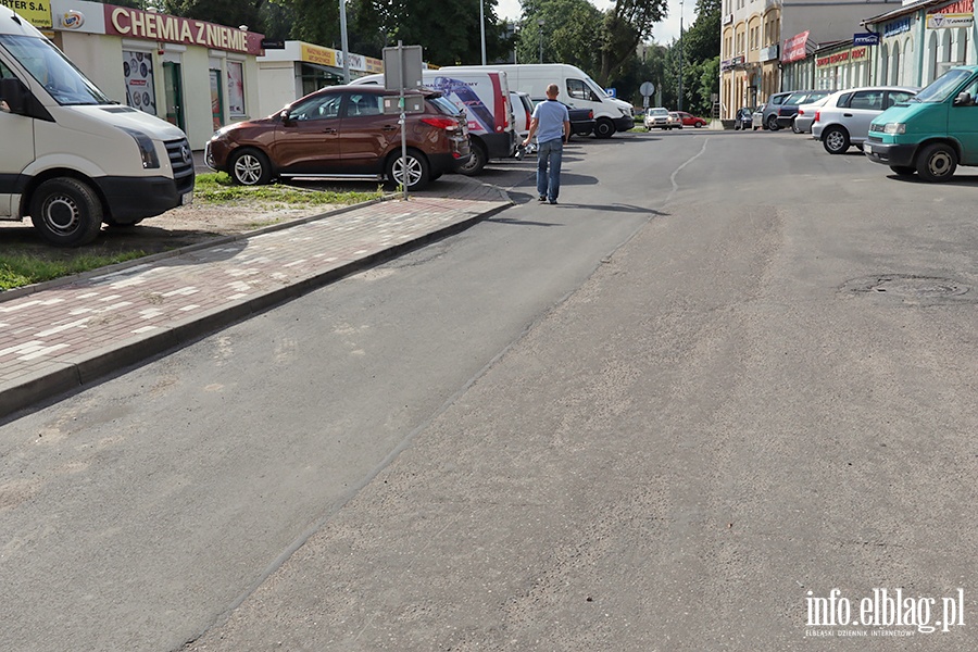 Czy na ulicy Powstacw Warszawskich asfalt zastpi kostk brukow?, fot. 10