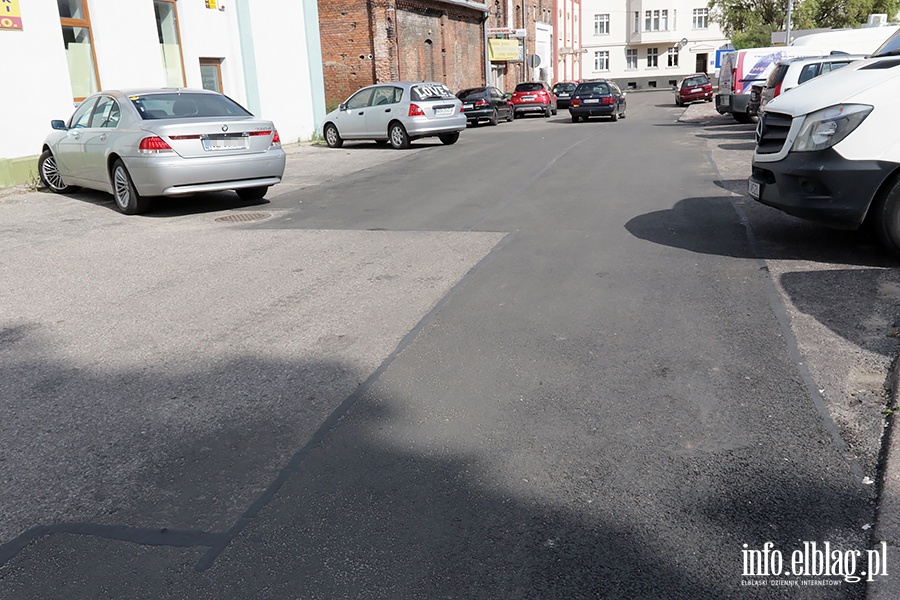 Czy na ulicy Powstacw Warszawskich asfalt zastpi kostk brukow?, fot. 13