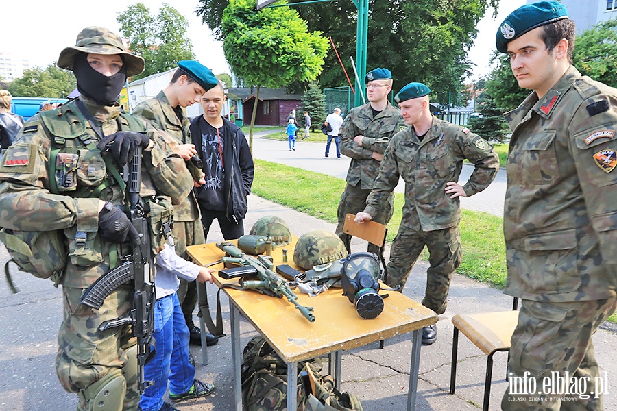 Na Zawadzie obchodzono wieto Czekolady., fot. 12