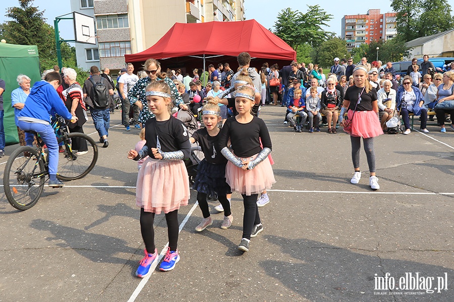 Na Zawadzie obchodzono wieto Czekolady., fot. 35