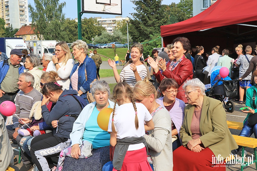 Na Zawadzie obchodzono wieto Czekolady., fot. 46