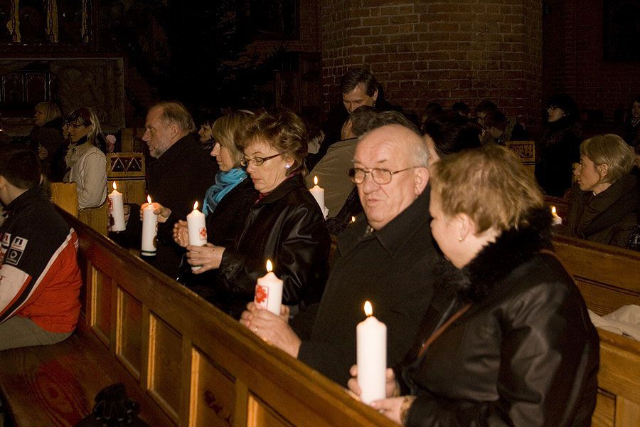 Przekazanie Betlejemskiego wiateka Pokoju elblanom, fot. 13