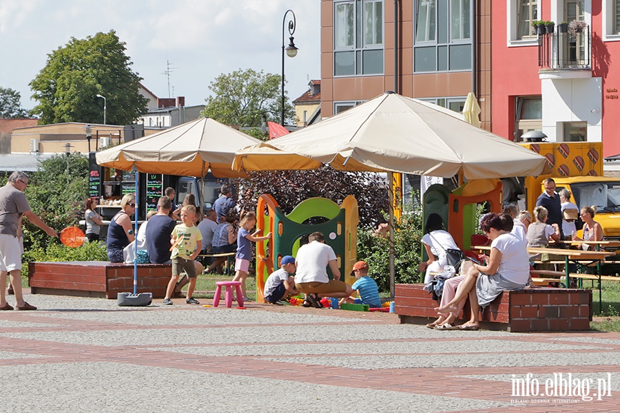 Food Trucki na Placu Katedralnym, fot. 1