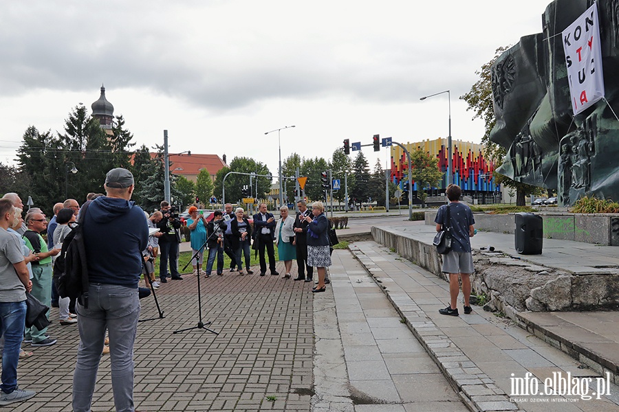 Konstytucja, fot. 30