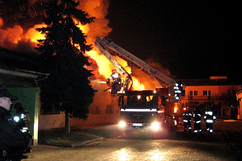 Poar budynku biurowego przy ul. Komeskiego, fot. 7