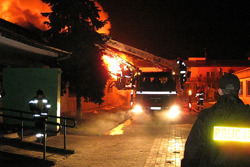 Poar budynku biurowego przy ul. Komeskiego, fot. 8