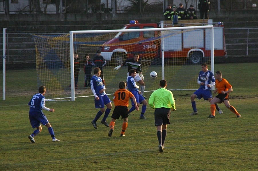 Mecz 16 kolejki III ligi: Concordia Elblg - Olimpia Elblg, fot. 42