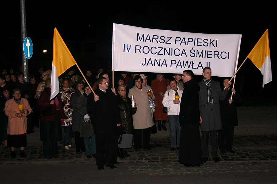 Marsz papieski w IV rocznic mierci Jana Pawa II, fot. 9