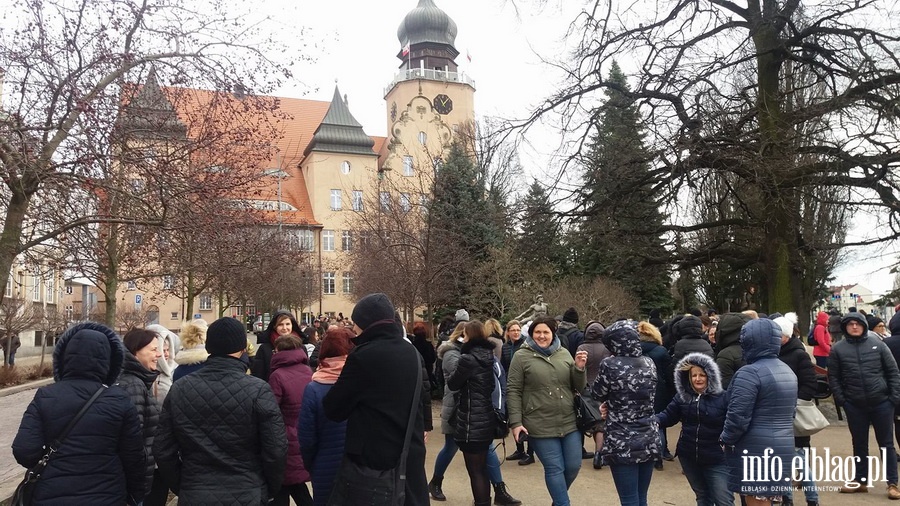 Alarm bombowy w Urzdzie Miasta, fot. 18