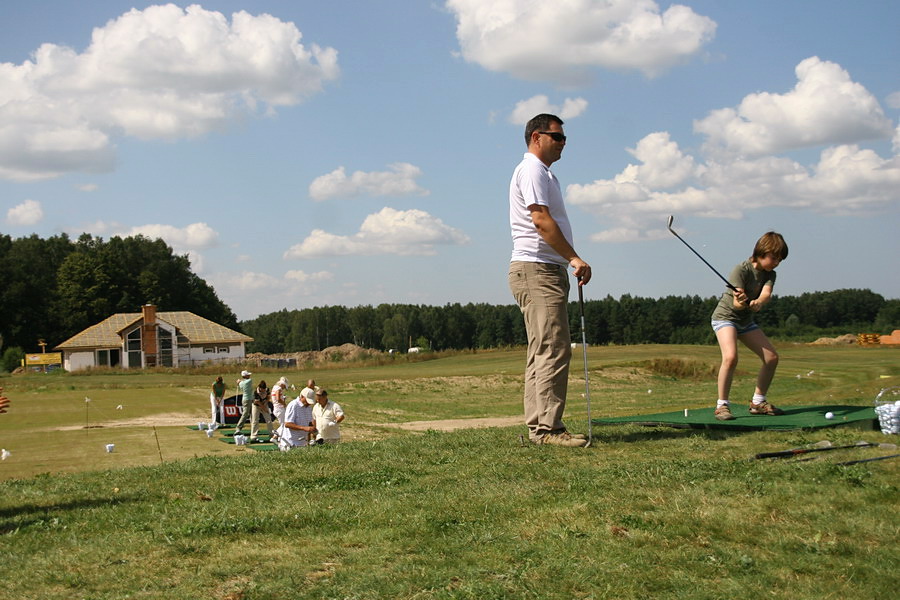 Otwarcie 18 dokowego Mistrzowskiego Pola Golfowego w Pasku, fot. 54