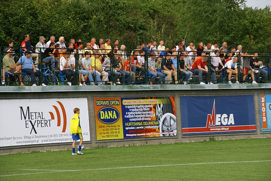 Nowy kompleks sportowy przy ul. Moniuszki i mecz 2 kolejki IV ligi Olimpia 2004 - Tcza Biskupiec, fot. 27