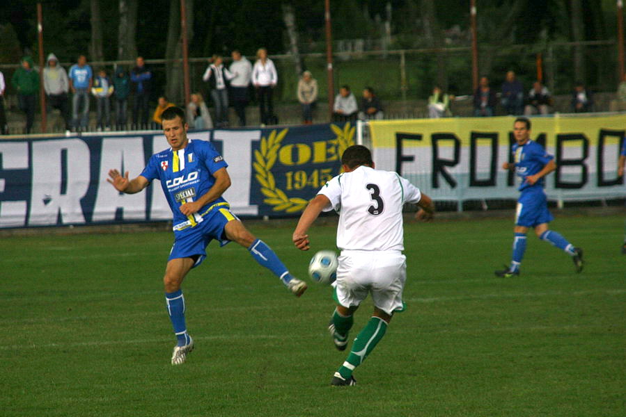 Mecz 8 kolejki II ligi: Olimpia Elblg - Pelikan owicz 1-1, fot. 15