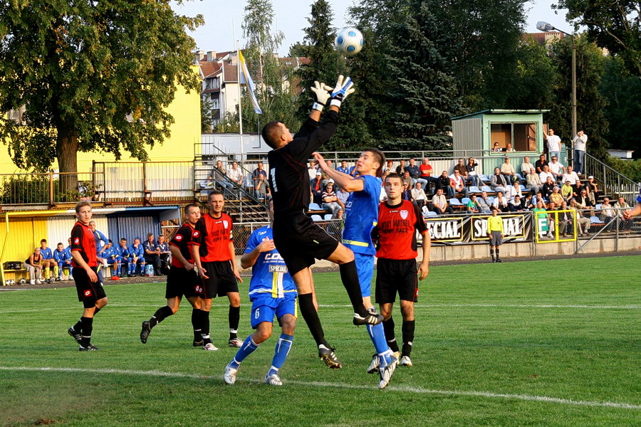 Mecz 10 kolejki II ligi: Olimpia Elblg - Kolejarz Stre 2-3, fot. 14