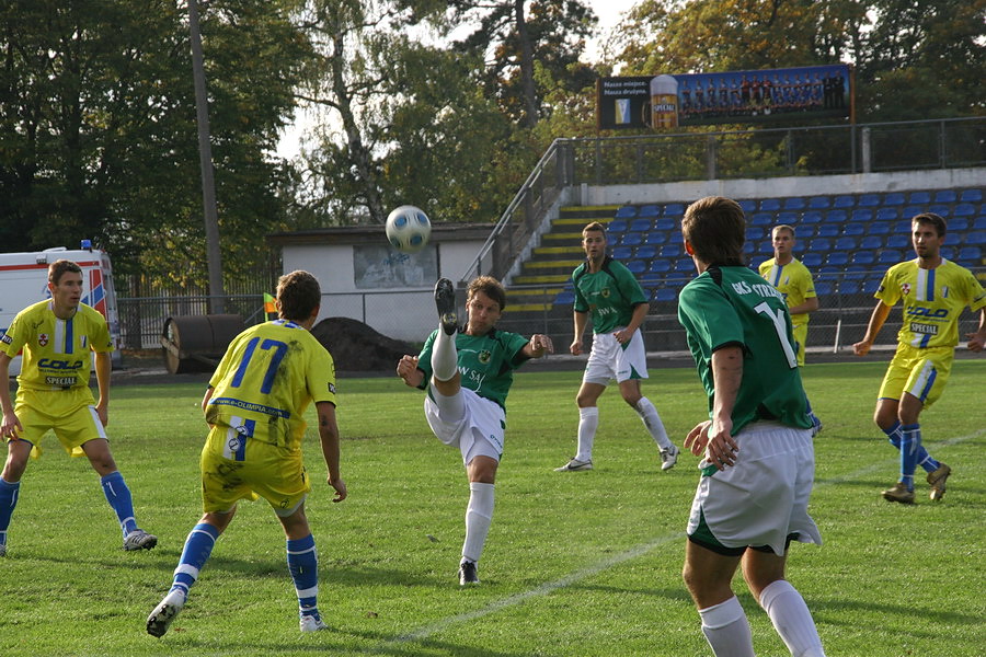 Mecz 13 kolejki II ligi: Olimpia Elblg - GKS Jastrzbie 1-3, fot. 11