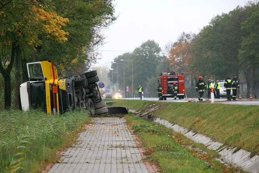 Wypadek cysterny z gazem w Kazimierzowie na drodze krajowej nr 7, fot. 7