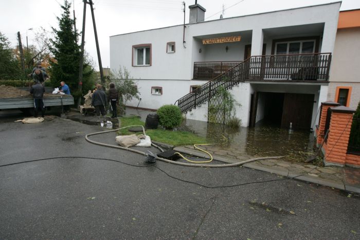 Zagroenie powodziowe w Nowym Dworze Gdaskim - zdjcia z 14.10, fot. 8