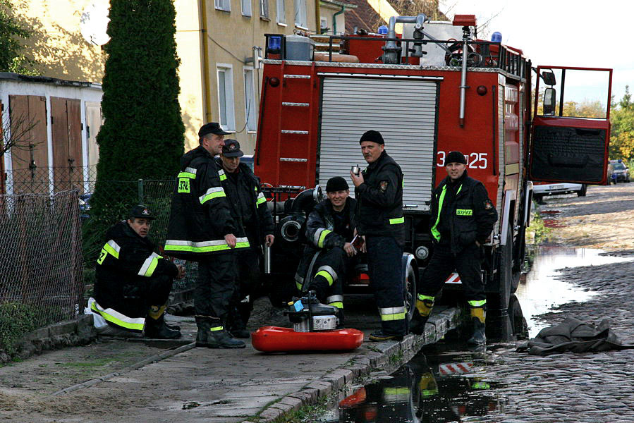 Skutki podtopie po silnych wiatrach w Elblgu, fot. 58