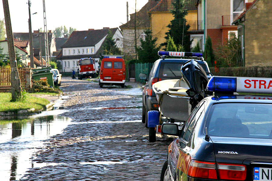 Skutki podtopie po silnych wiatrach w Elblgu, fot. 60