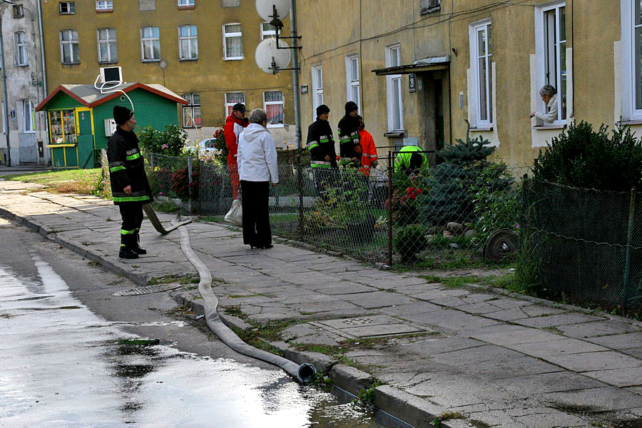 Skutki podtopie po silnych wiatrach w Elblgu, fot. 71