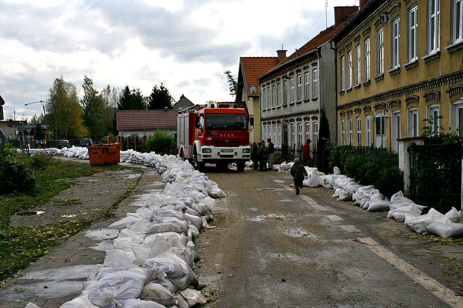 Skutki podtopie po silnych wiatrach w Elblgu, fot. 74