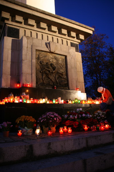 Dzie Wszyskich witych i Zaduszki na cmentarzach w Elblgu i okolicach, fot. 35