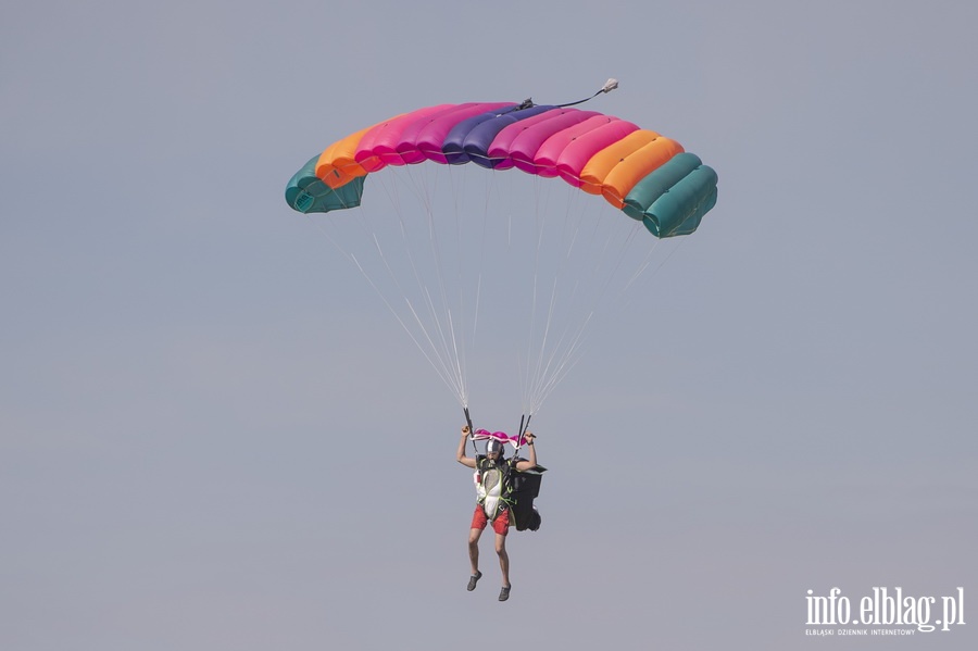 Airplane Wingsuit Formation nad elblskim lotniskiem, fot. 92