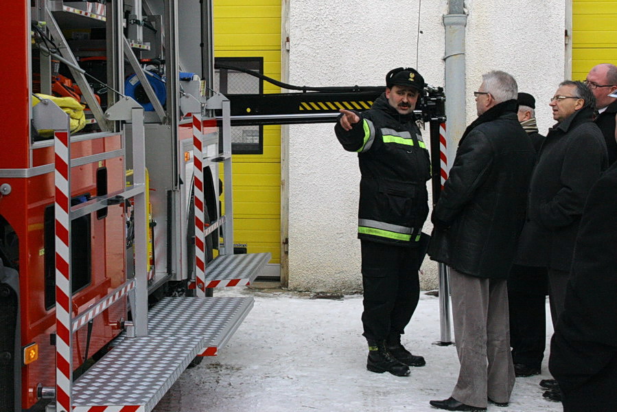 Przekazanie cikiego samochodu ratownictwa technicznego elblskim straakom, fot. 14