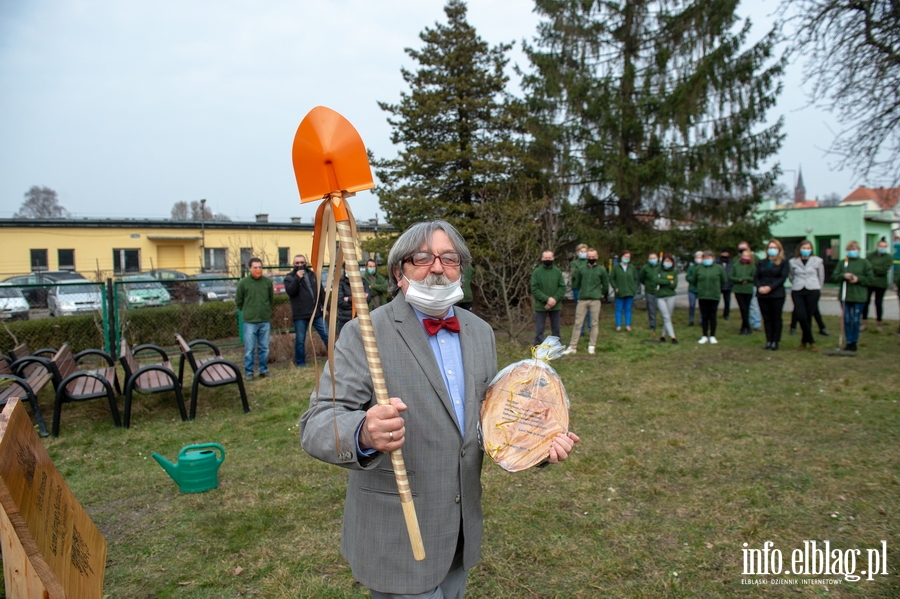 Dyrektor Zieleni Miejskiej Leon Budzisiak po ponad 30 latach pracy, odchodzi na emerytur. , fot. 25