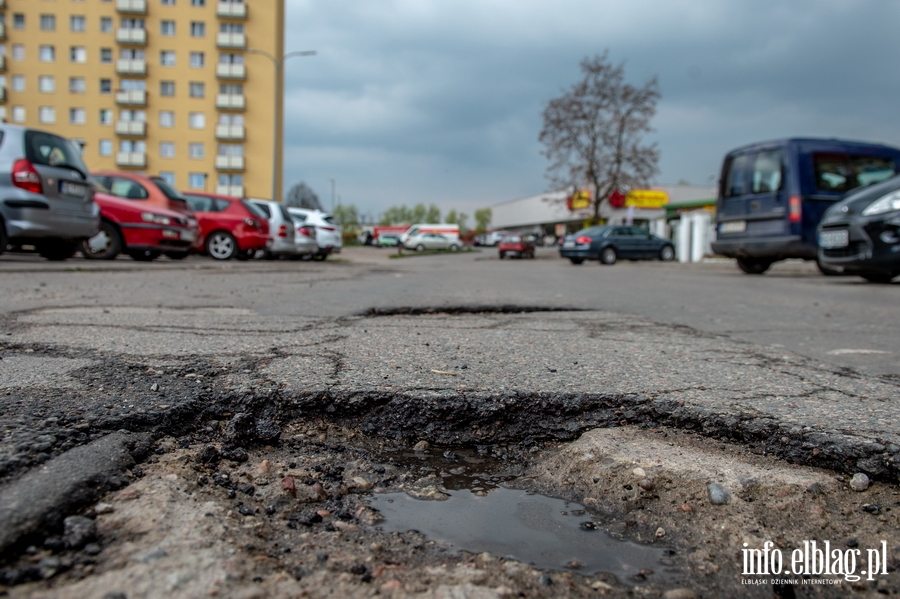 Radny: Bez wtpienia ze wzgldu na bezpieczestwo konieczna jest naprawa ul. Mielczarskiego, fot. 18