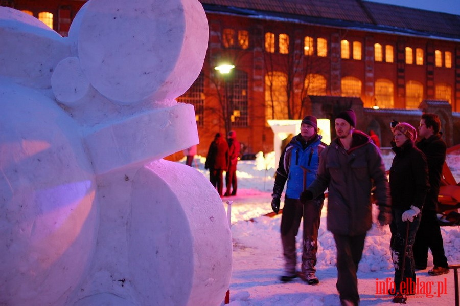 Pierwszy dzie VI Festiwalu Rzeby w niegu - Terytorium Bieli, fot. 36