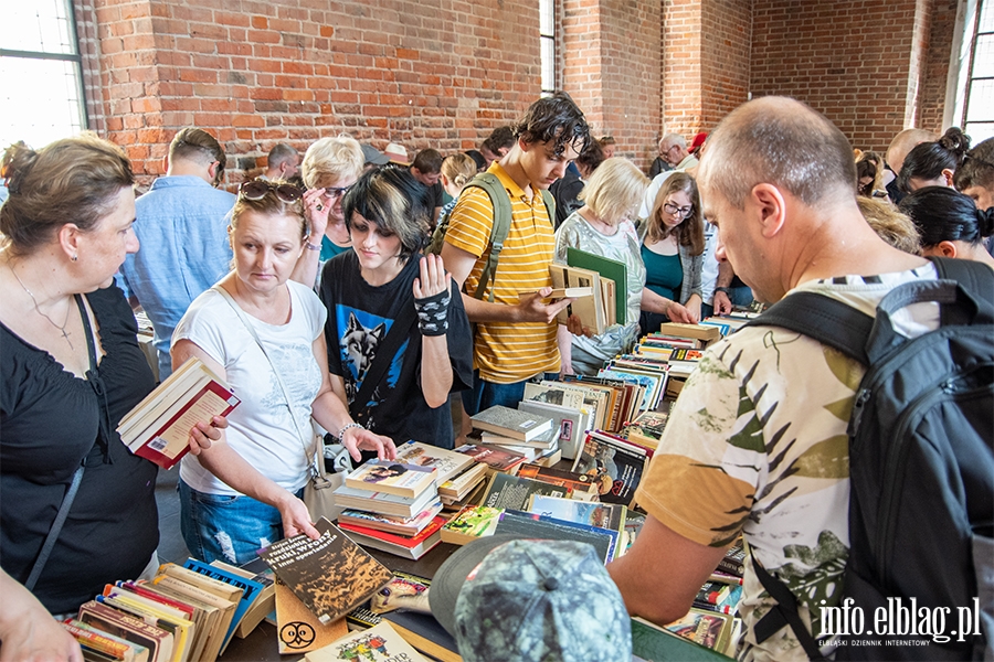 Drugie ycie ksiek. Za nami kiermasz w Bibliotece Elblskiej, fot. 27