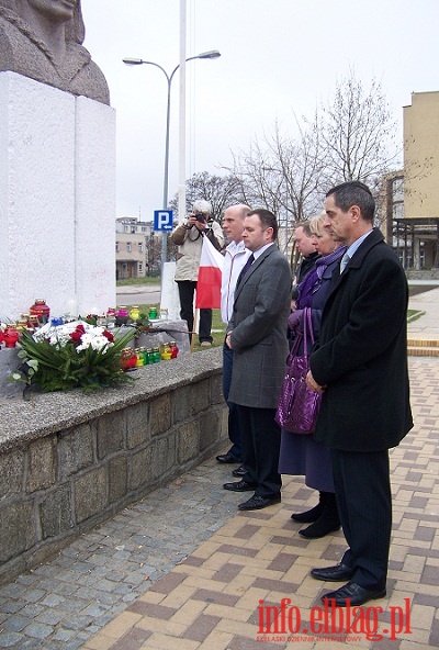  Elblanie zoyli hod ofiarom tragedii pod Smoleskiem, fot. 8