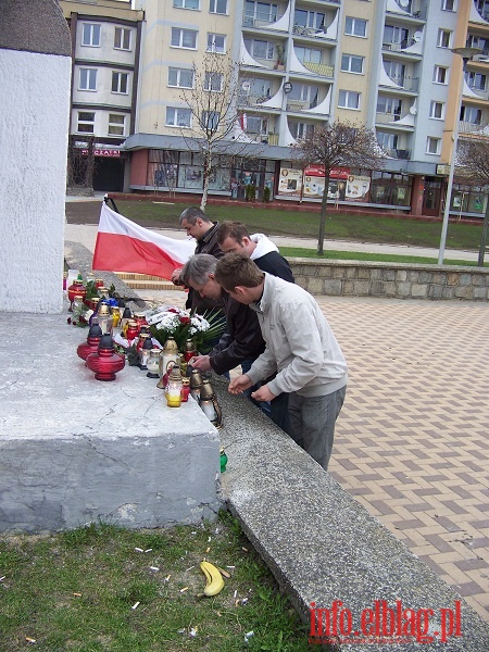  Elblanie zoyli hod ofiarom tragedii pod Smoleskiem, fot. 13