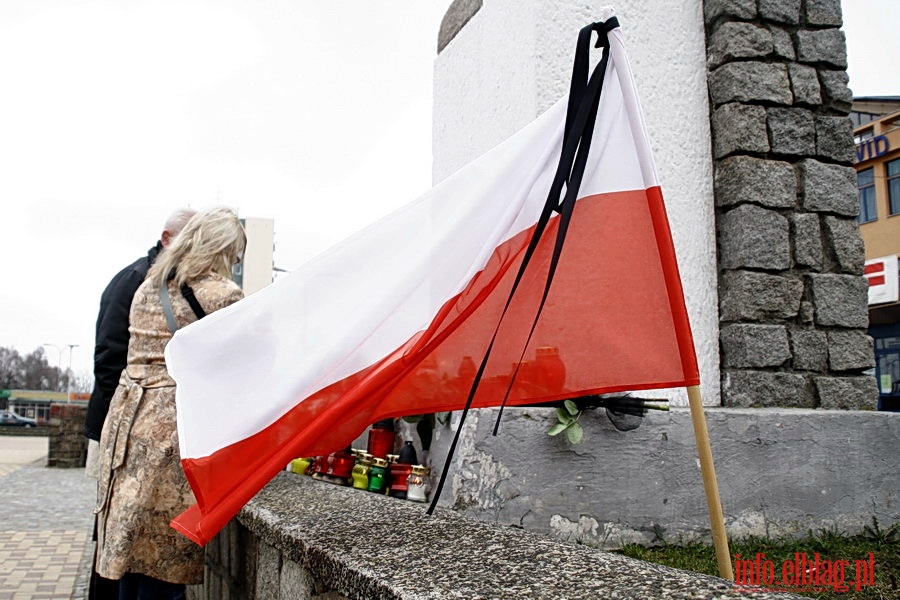  Elblanie zoyli hod ofiarom tragedii pod Smoleskiem, fot. 20