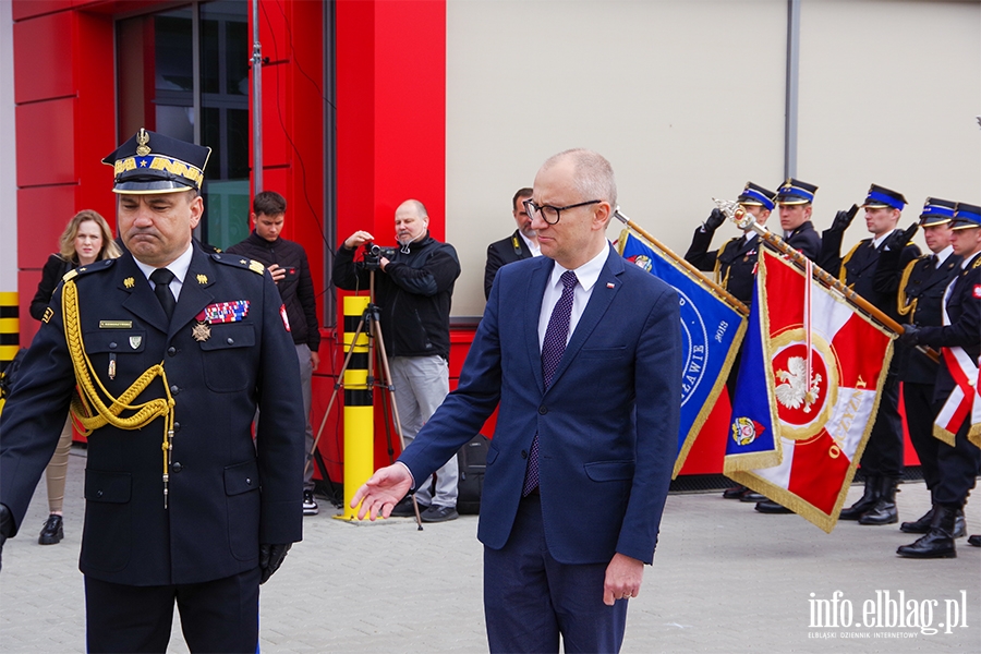 Przekazanie sztandaru i uroczyste otwarcie nowej Komendy Stray Poarnej w Elblgu, fot. 52