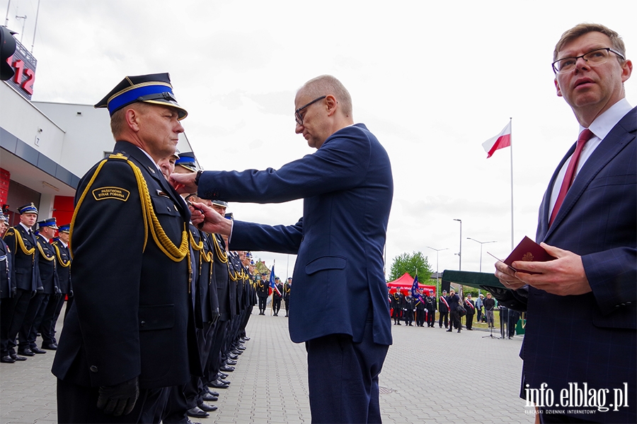 Przekazanie sztandaru i uroczyste otwarcie nowej Komendy Stray Poarnej w Elblgu, fot. 111