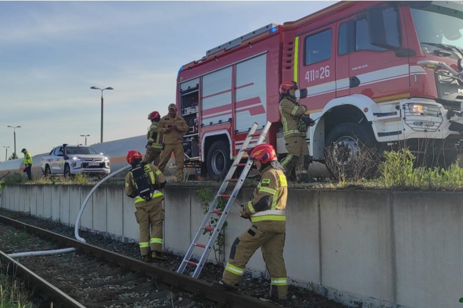 Rozszczelniona cysterna z gazem. Doszo do wycieku - Braniewo, fot. 10