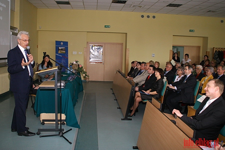 IV Oglnopolska Konferencja w EUH-E pn. Czowiek u progu trzeciego tysiclecia zagroenia i wyzwania, fot. 11