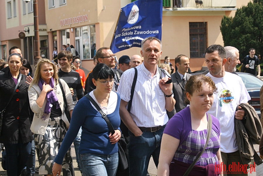 Juwenalia 2010 - Przemarsz studentw PWSZ ulicami miasta, fot. 9