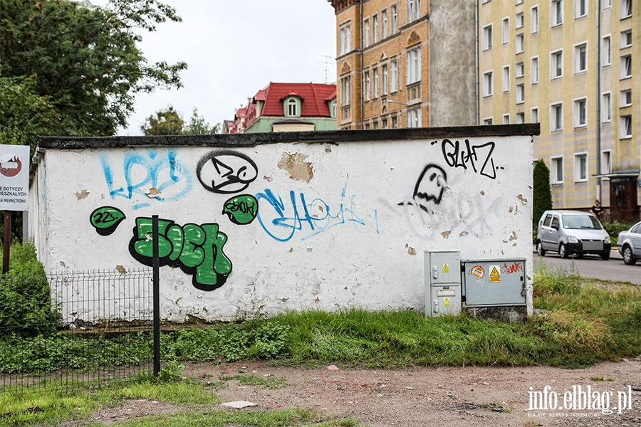 Zaniedbane ulice Elblga: Zacisze i Powstacw Warszawskich, fot. 16