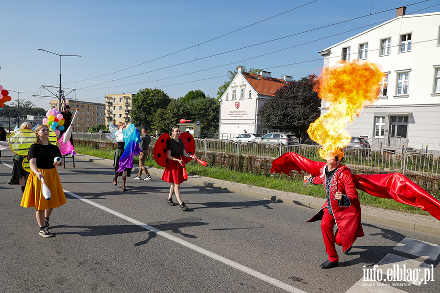 Seniorzy przejli Elblg. Przemarsz na pocztek tygodnia penego atrakcji , fot. 60